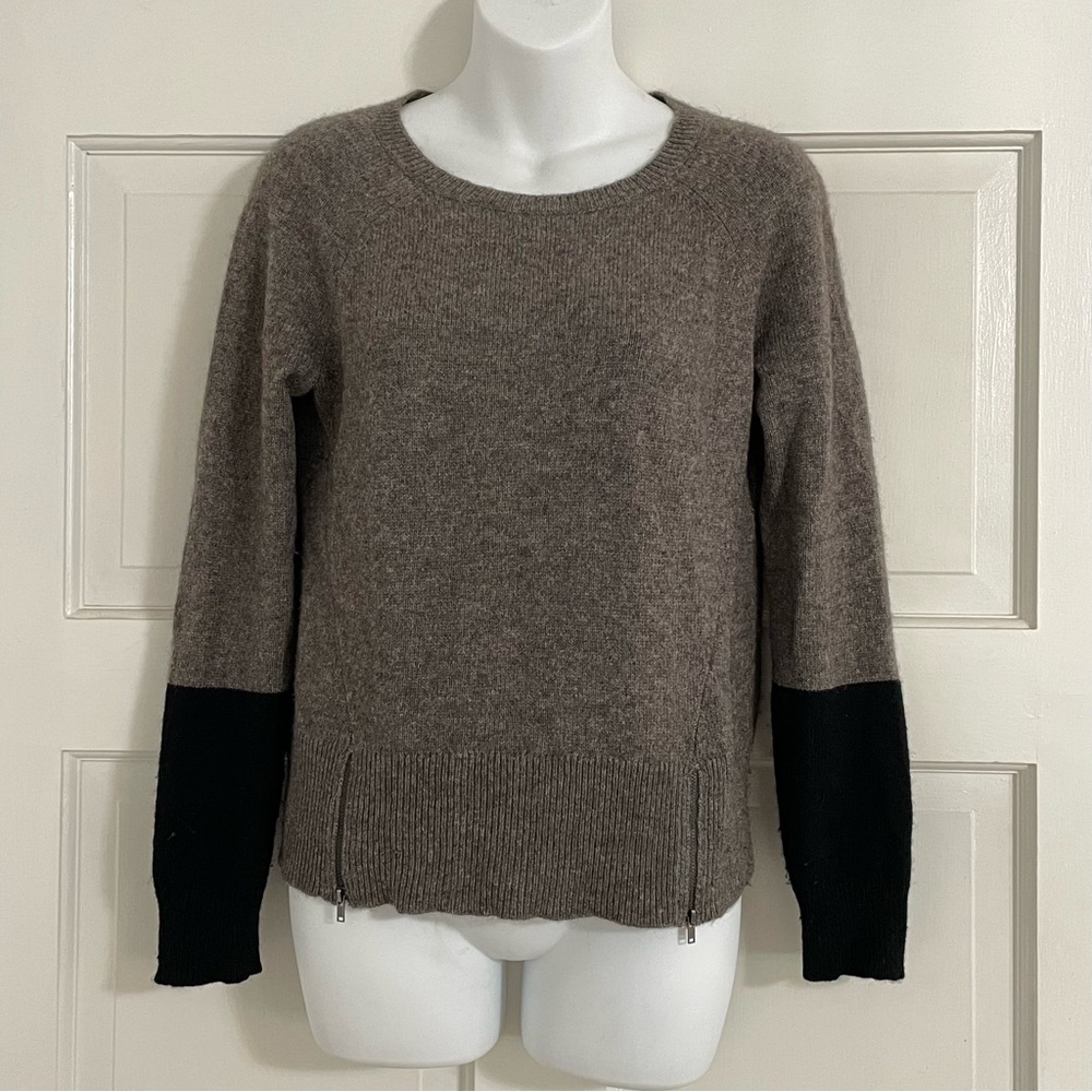 ❤️Eileen Fisher Yak Blend Sweater Zipper